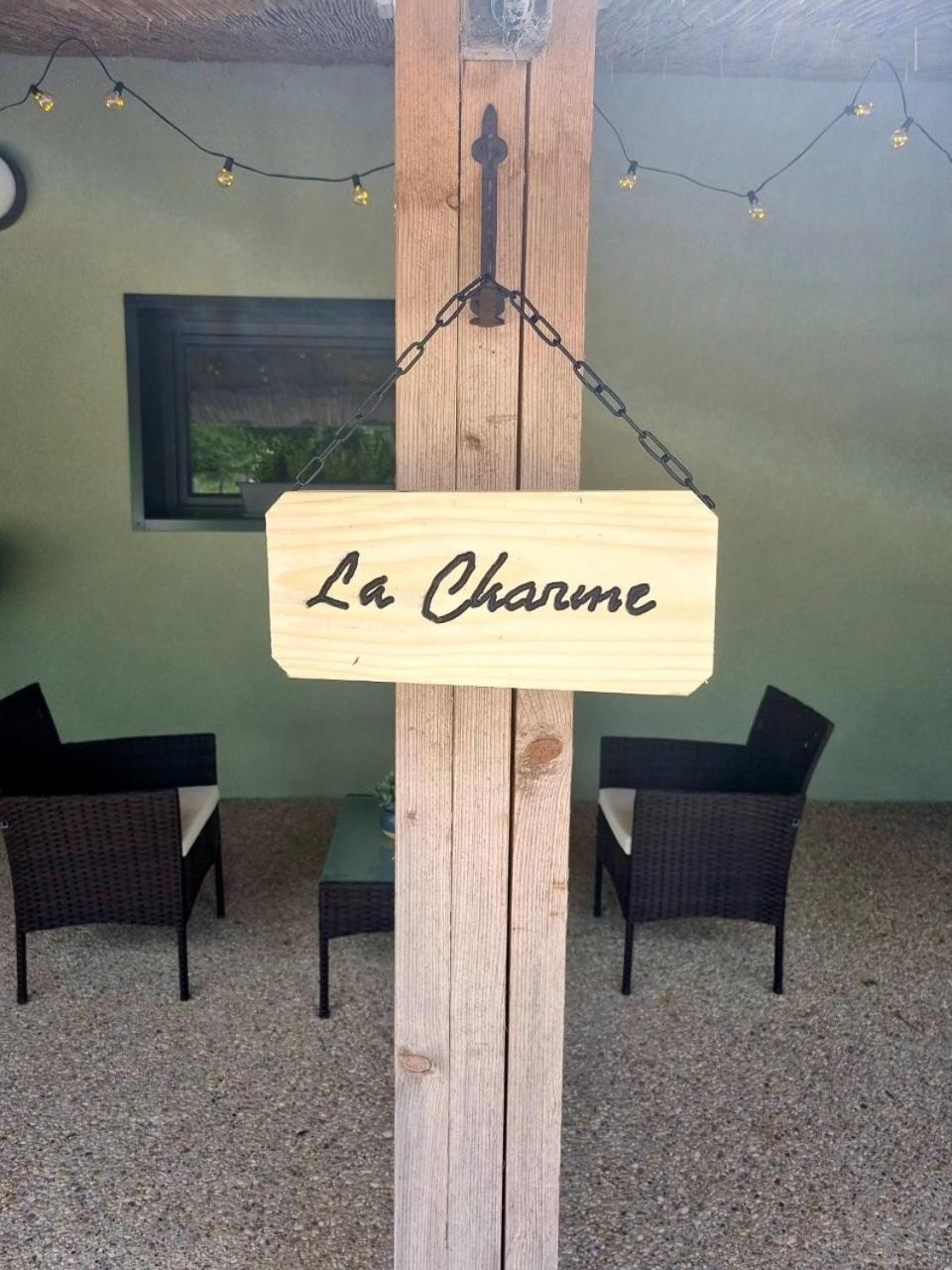 La Charme Avec Ferienhaus *